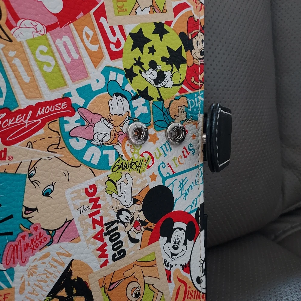 Disney Parks iPad Mini 1,2,3 Kindle Tablet Case Classic Vintage Disneyland Print